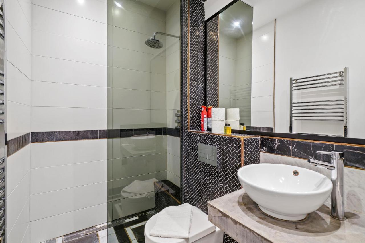 1 & 2 Bed Cosy Apartments Next To Earls Court Free Wifi London Exterior photo