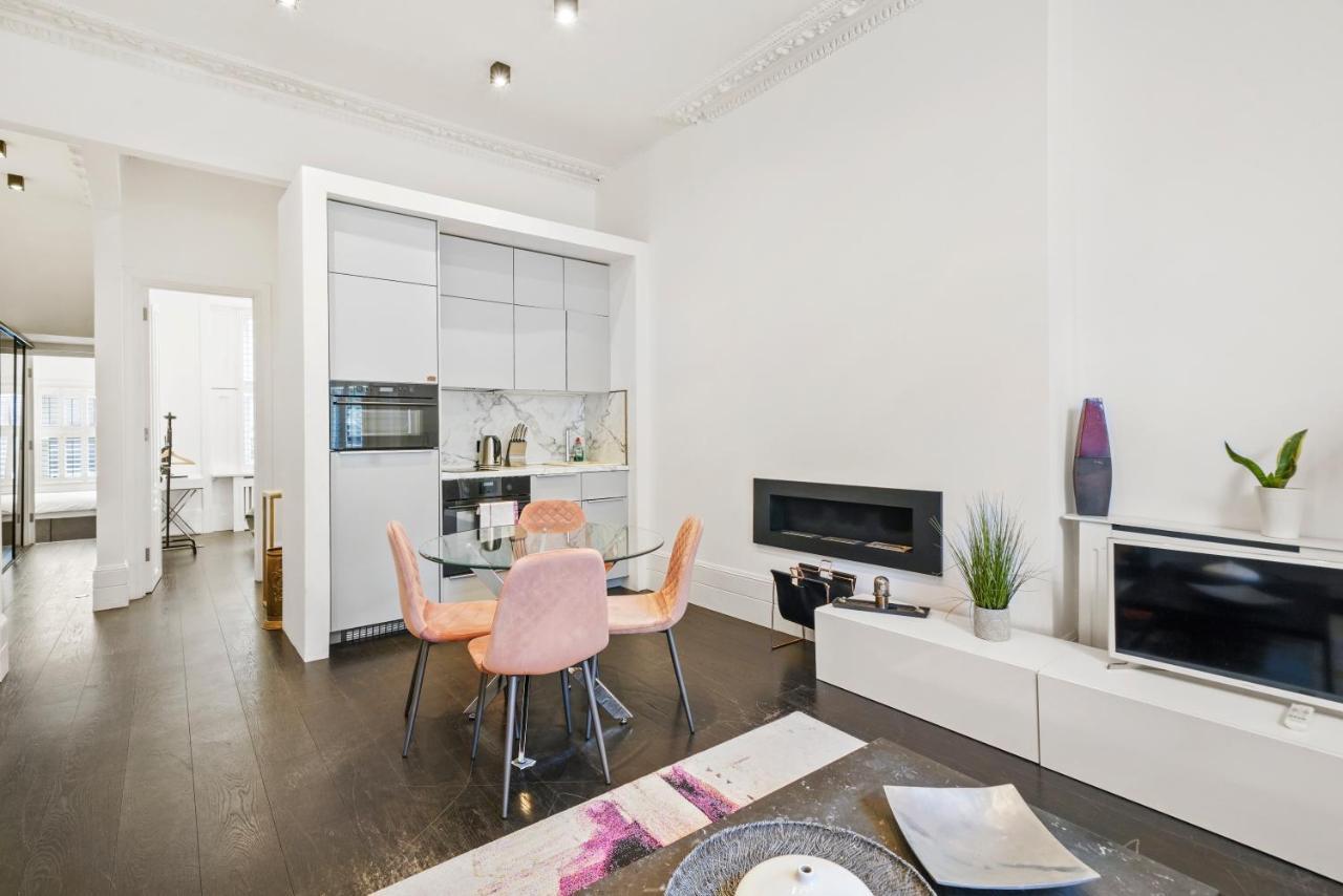 1 & 2 Bed Cosy Apartments Next To Earls Court Free Wifi London Exterior photo