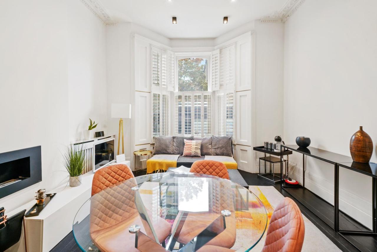 1 & 2 Bed Cosy Apartments Next To Earls Court Free Wifi London Exterior photo
